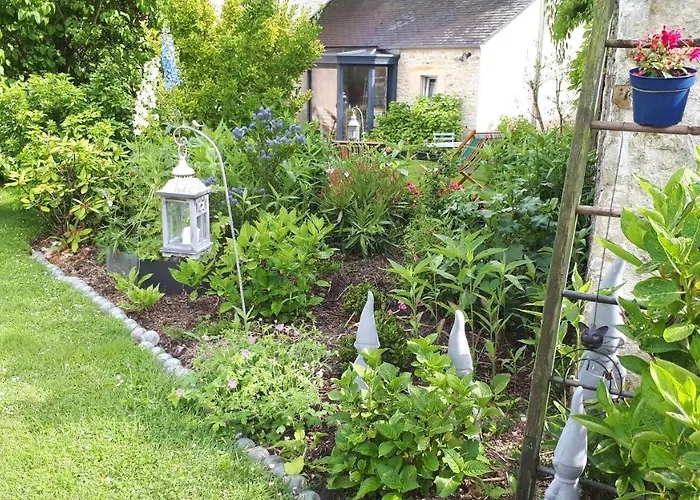 Les Lilas De Bellefontaine Nocleg ze śniadaniem 4*