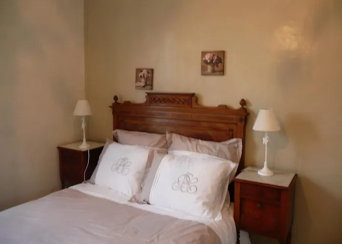 Les Lilas De Bellefontaine