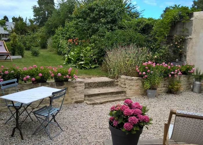 Les Lilas De Bellefontaine Nocleg ze śniadaniem