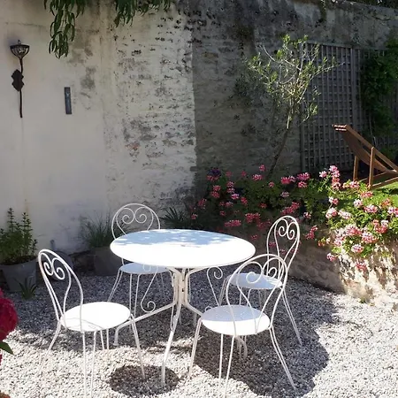 Les Lilas De Bellefontaine Bayeux