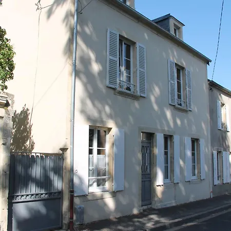 Bed & Breakfast Les Lilas De Bellefontaine *