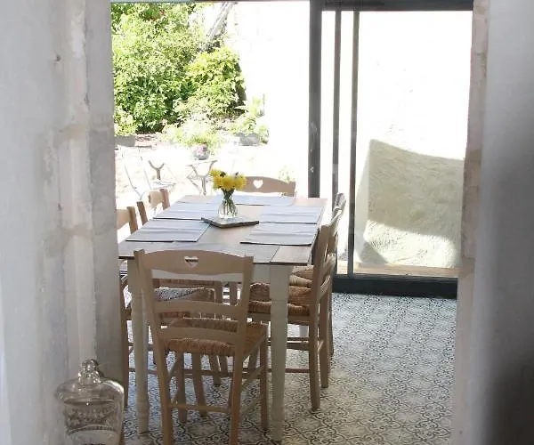 贝尔方丹丁香住宿加早餐旅馆 住宿加早餐酒店 贝叶